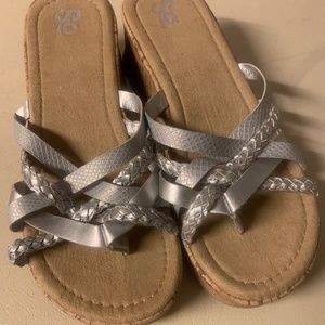 SO Silver Wedge Sandals, Size 8 MED
